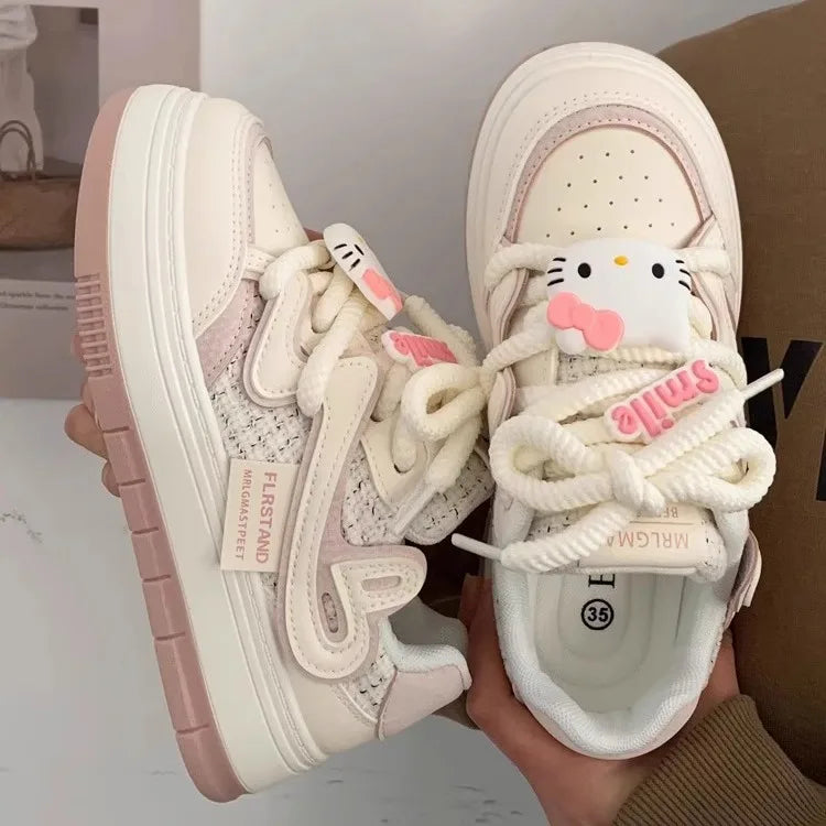 Hello Kitty Shoes Soft Girl Cute Y2K Sneakers Versatile Skateboard Shoes for Women 2024 New Girls Gift