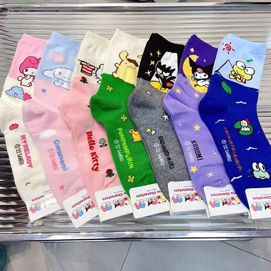 Fashion Sanrio Socks Kawaii Hello Kitty Kuromi Cinnamoroll Cartoon Kawaii Student Stockings Cute Girls Cotton Home Warm Socks