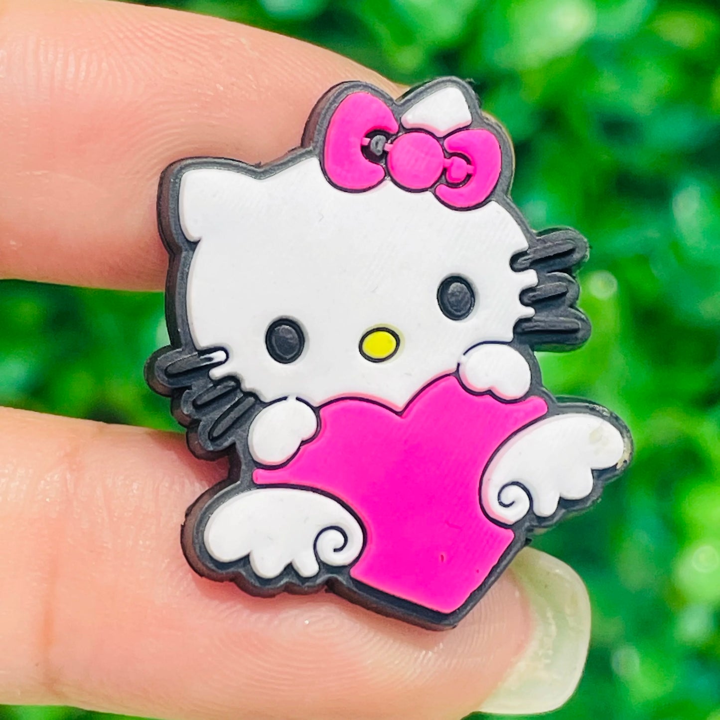 Hot Sales 1-15pcs Hello Kitty PVC Adorable Shoes Buckle Charms Kids Sandals Decorations Fit Birthday Gifts