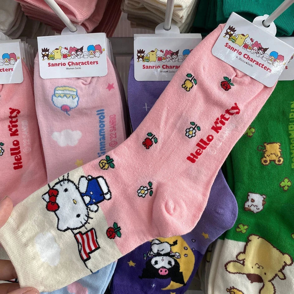 Fashion Sanrio Socks Kawaii Hello Kitty Kuromi Cinnamoroll Cartoon Kawaii Student Stockings Cute Girls Cotton Home Warm Socks