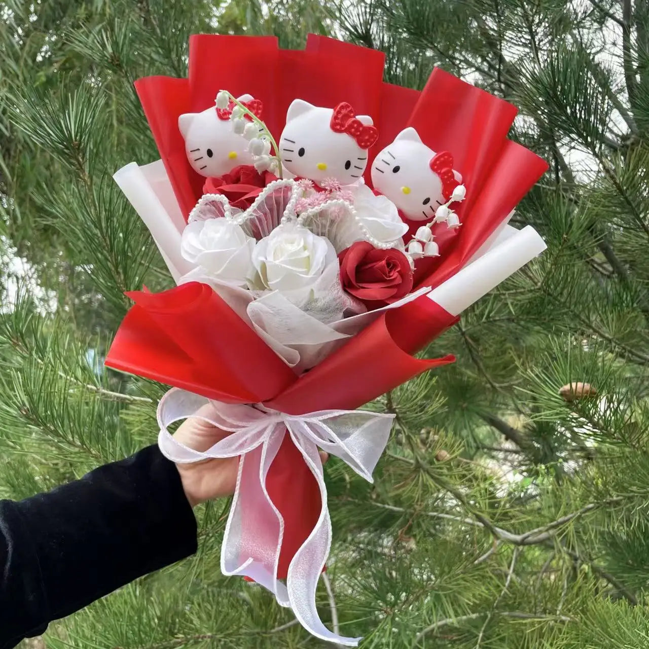 Hello Kitty Cat Dolls With Artificial Flowers Creative Sanrio Bouquet Christmas Valentine Birthday Graduation Gifts