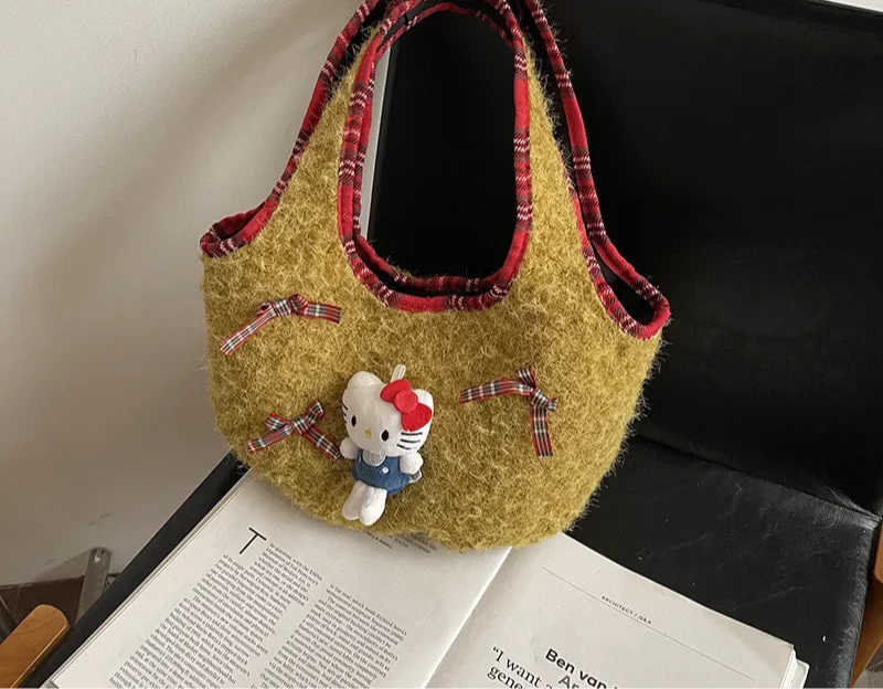 Handheld Hello Kitty Cartoon Bucket Bag for Girls Retro Fashion Trendy Lamb Wool Single Shoulder 2024 Winter New Style Premium