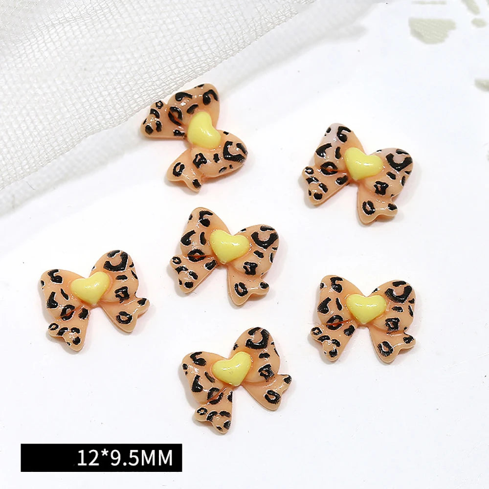 20 PCS Mixed Kawaii Leopard Print Hello Kitty Nail Art Decor Large Bow Sunglasses Heart Resin Nail Art Charms Accessories Gifts