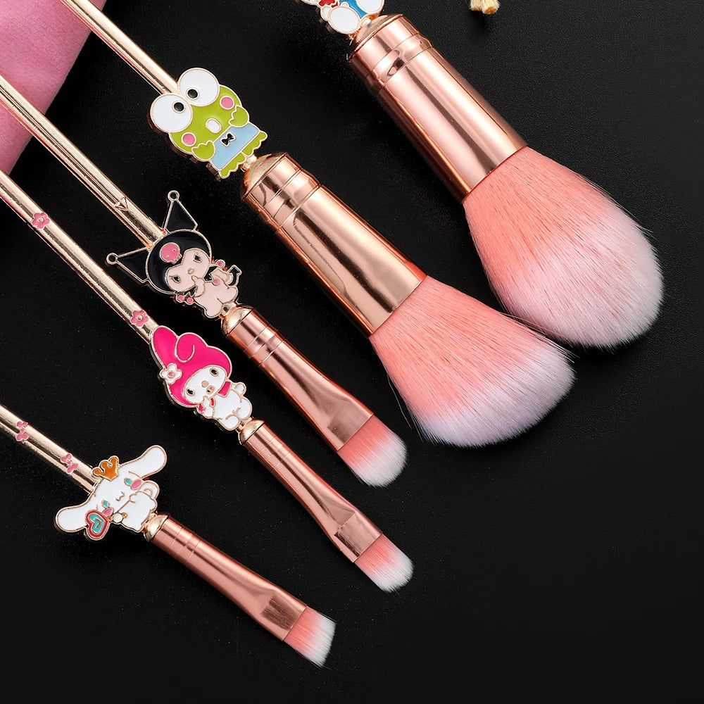 5Pcs/Set Kitty Cat Makeup Brushes Kawaii Cartoon Kuromi Foundation Blending Blush Concealer Eyebrow Powder Brush With Pouch