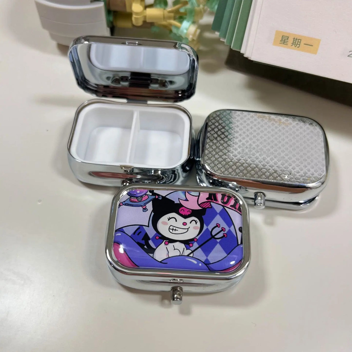 Hello Kitty Pill Case Anime Kuromi My Melody HD Mirror Subpackage Box Portable Travel Multi-Function Jewelry Storage Gift