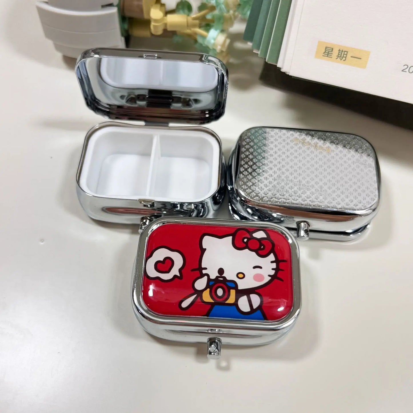 Hello Kitty Portable Jewelry Box with HD Mirror Mini Sealed Sub package Box Cute Cartoon Travel Storage Box