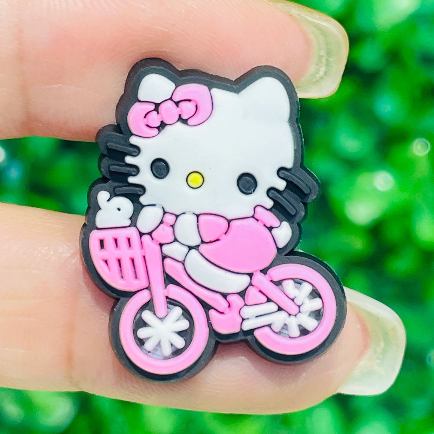 Hot Sales 1-15pcs Hello Kitty PVC Adorable Shoes Buckle Charms Kids Sandals Decorations Fit Birthday Gifts