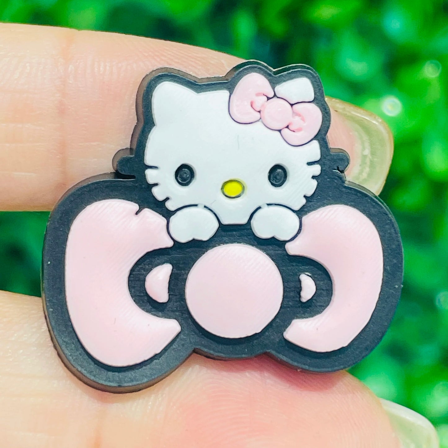 Hot Sales 1-15pcs Hello Kitty PVC Adorable Shoes Buckle Charms Kids Sandals Decorations Fit Birthday Gifts