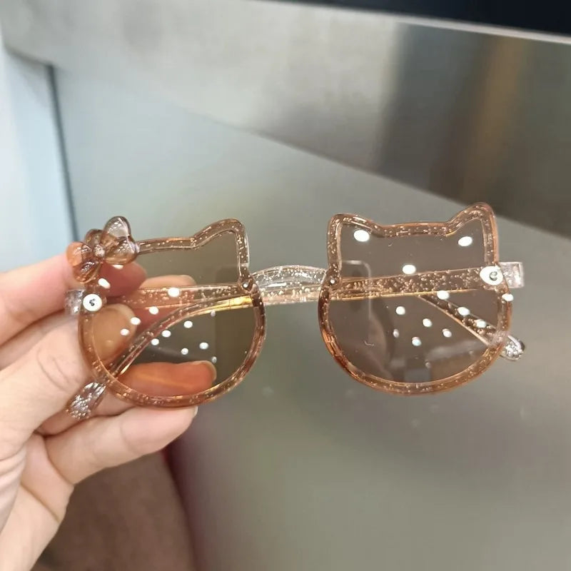 2025 New Sunglasses Kitty Sanrio Children Sunglasses Anti-UV Cute Super Cute Baby Glasses Essential Sunglasses for Outing Parties