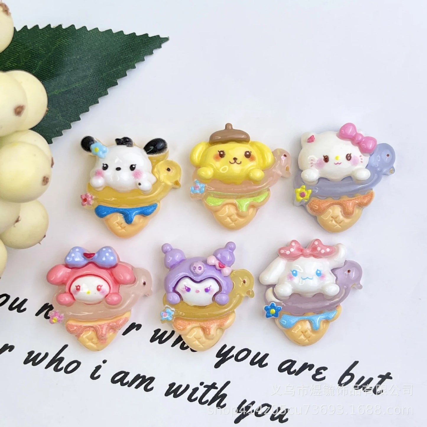 Cartoon anime Sanrio transparent glitter resin accessories handmade DIY hair clips phone cases shoe buckles jewelry materials