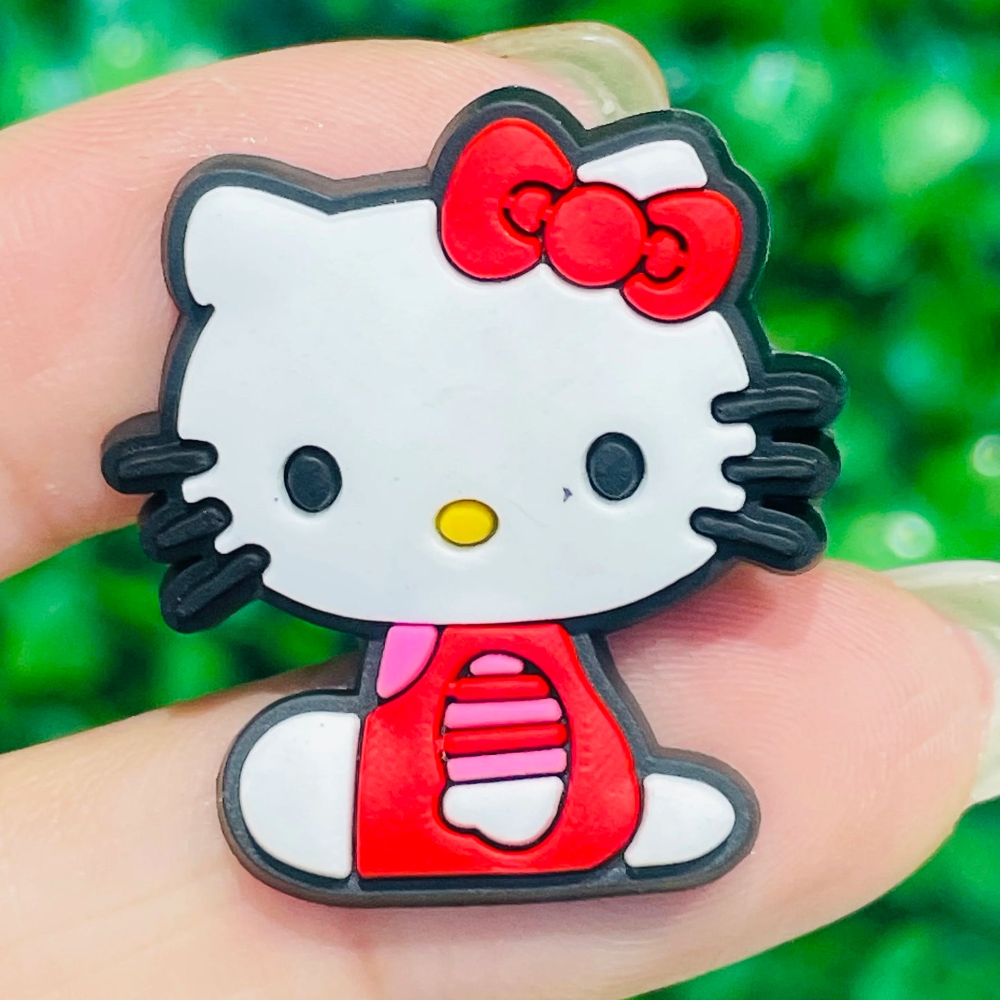 Hot Sales 1-15pcs Hello Kitty PVC Adorable Shoes Buckle Charms Kids Sandals Decorations Fit Birthday Gifts