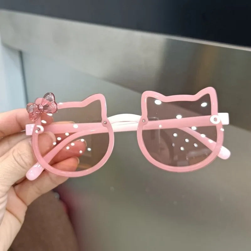 2025 New Sunglasses Kitty Sanrio Children Sunglasses Anti-UV Cute Super Cute Baby Glasses Essential Sunglasses for Outing Parties