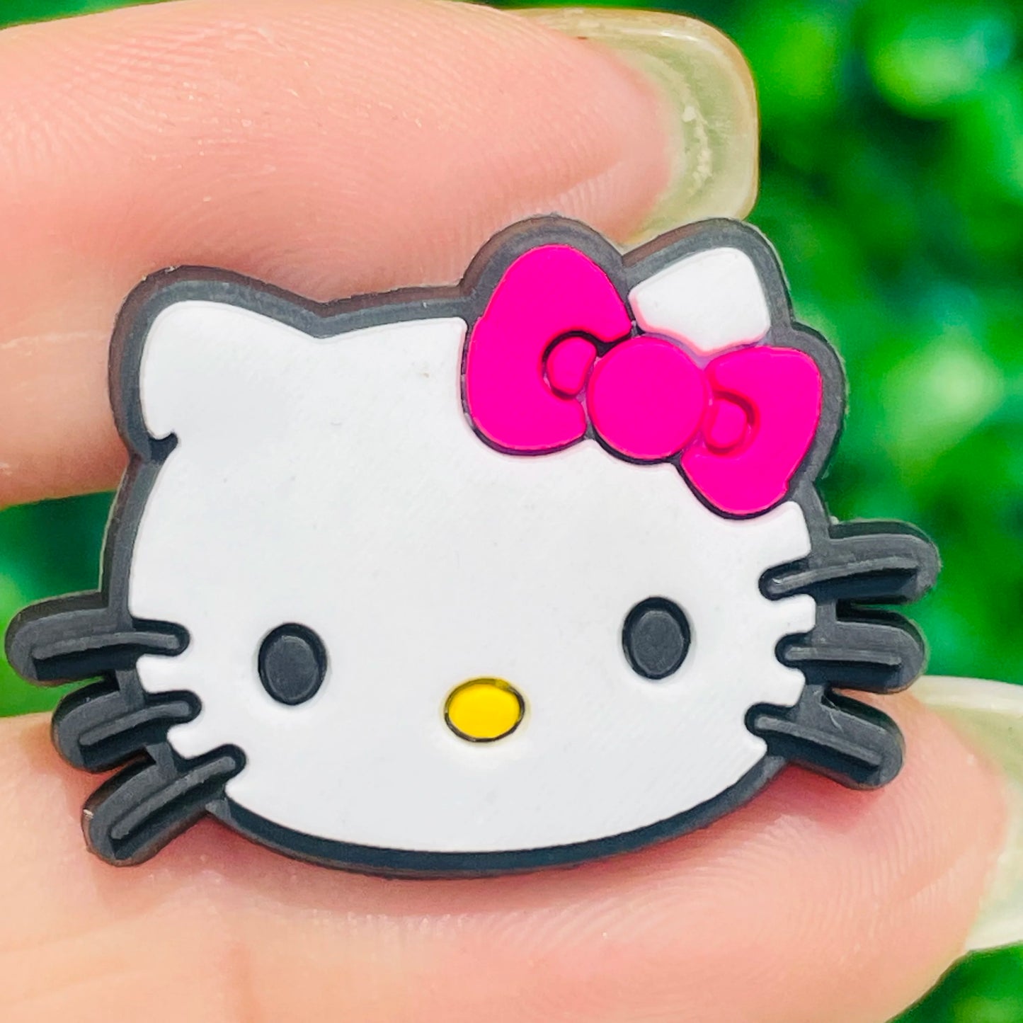 Hot Sales 1-15pcs Hello Kitty PVC Adorable Shoes Buckle Charms Kids Sandals Decorations Fit Birthday Gifts