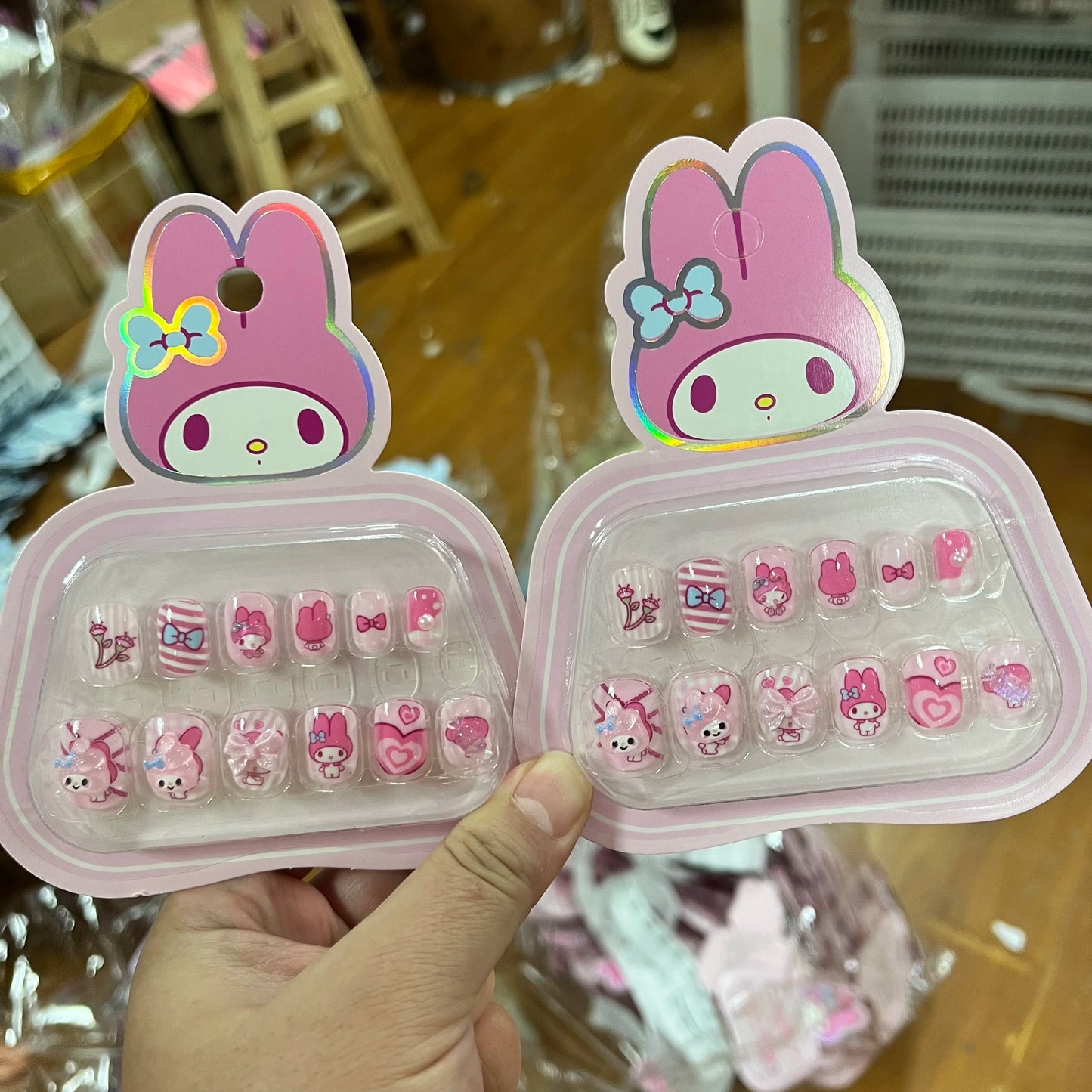 12 PCS Cartoon Sanrio Hello Kitty Kids Press on Nails Cute Kuromi  Cinnamoroll Kid DIY with Jelly Glue Nail Patch Girl Toy Gifts