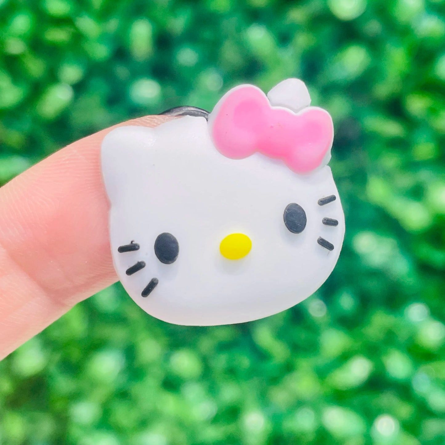 Hot Sales 1-15pcs Hello Kitty PVC Adorable Shoes Buckle Charms Kids Sandals Decorations Fit Birthday Gifts