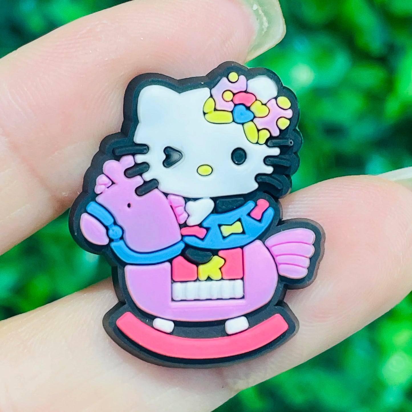 Hot Sales 1-15pcs Hello Kitty PVC Adorable Shoes Buckle Charms Kids Sandals Decorations Fit Birthday Gifts