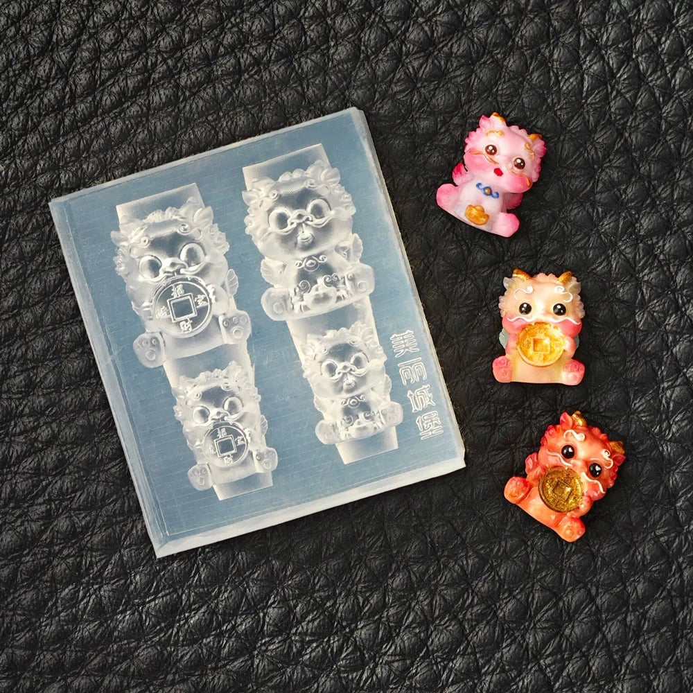 Kawaii cartoon Sanrio Hello Kitty Mymelody Kuromi Nail Art Mold Rabbit bear Lion DIY Design Silicone Nails Mold Manicure Tool