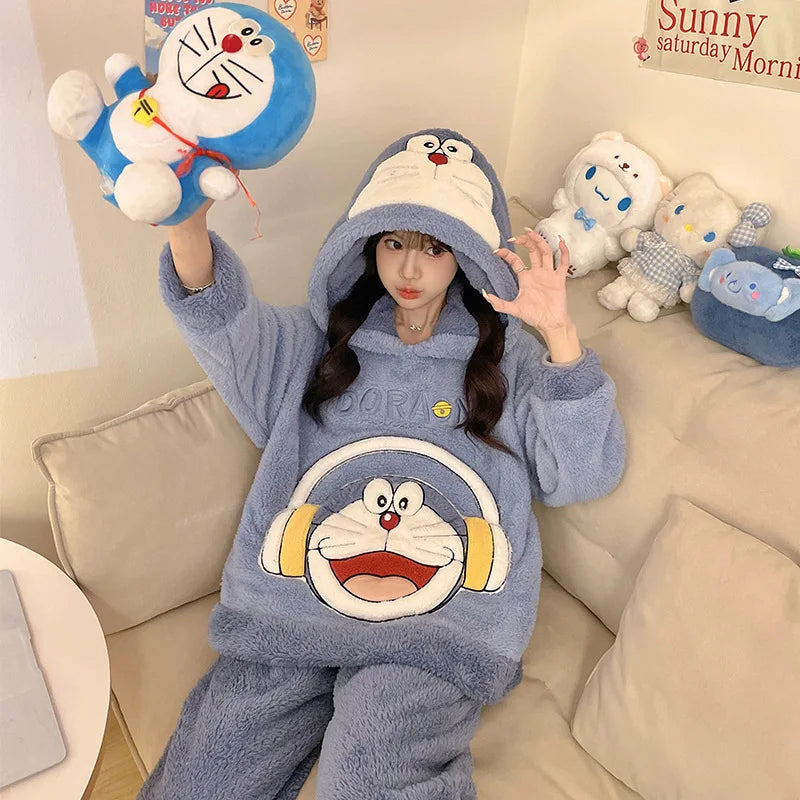 Crayon Shin-Chan Winter Pajama Set Thickened Coral Velvet Hooded Pajamas Set Cartoon Couple Style Pajama Set Holiday Gift Toy